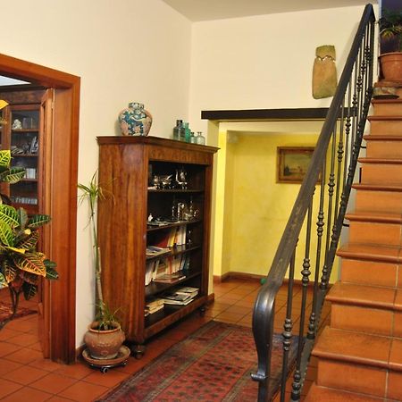 La Casa Di Marina Ferrara Exterior foto