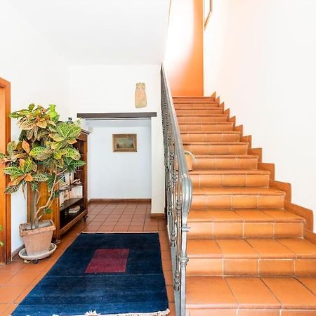 La Casa Di Marina Ferrara Exterior foto