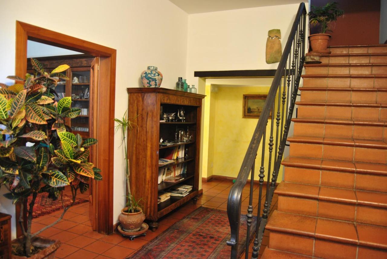 La Casa Di Marina Ferrara Exterior foto